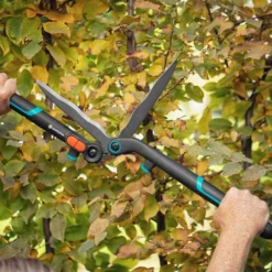 GARDENA 2 In 1 EnergyCut Heggenschaar -Aanbiedingen Tuin Wonder Winkel gardena 2in1 energycut heggenschaar 1500x1000 640af833dbf4a l